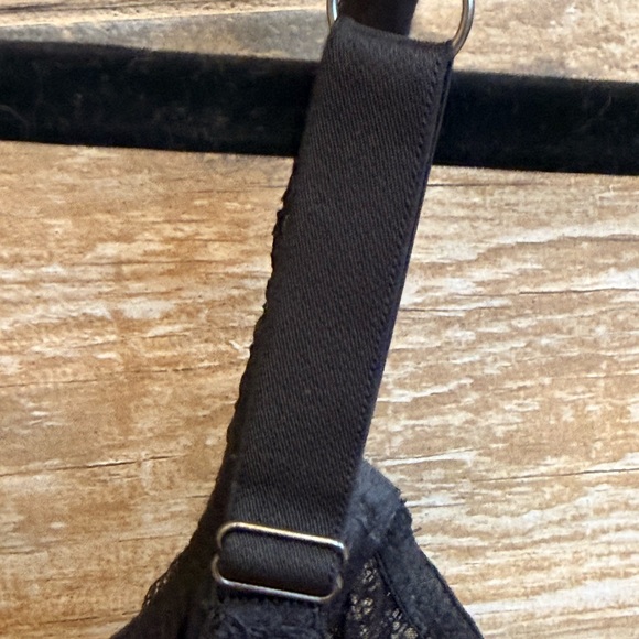 Elegant Black Lace Corset Top - Picture 8 of 13